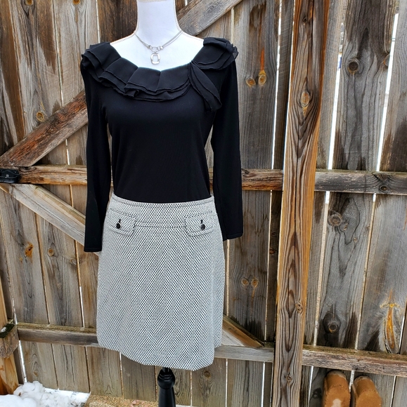 LOFT/ANN TAYLOR Print Skirt - Size 4 (NWOT) - Picture 10 of 10